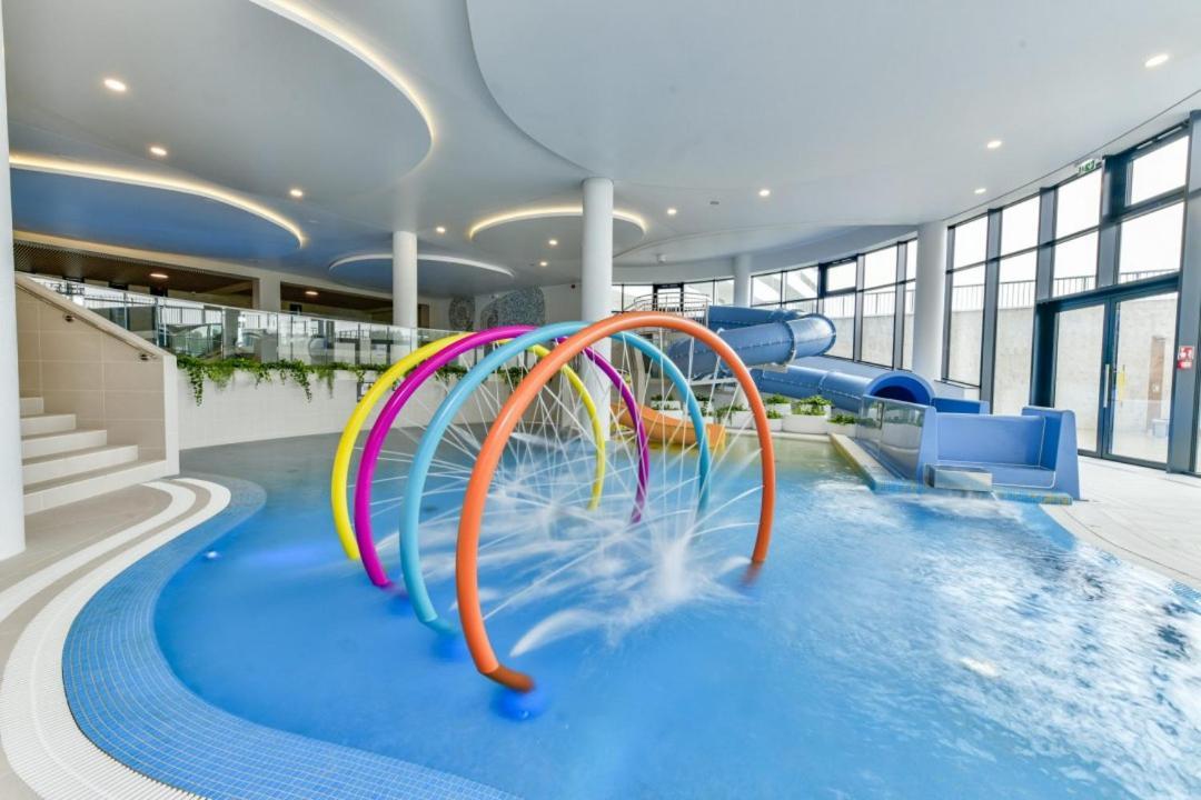 Polanki Aqua Apartament Flora Kołobrzeg Exterior foto